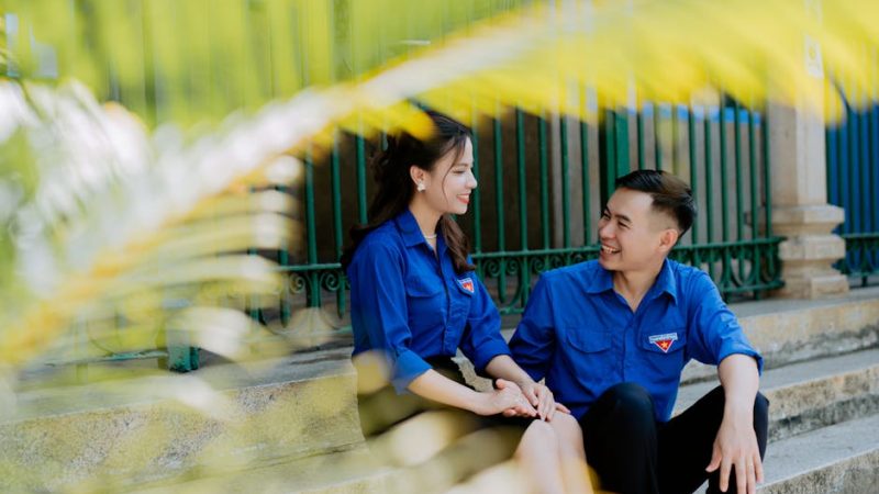 Conocer Chicos Gratis de Manera Fácil y Segura