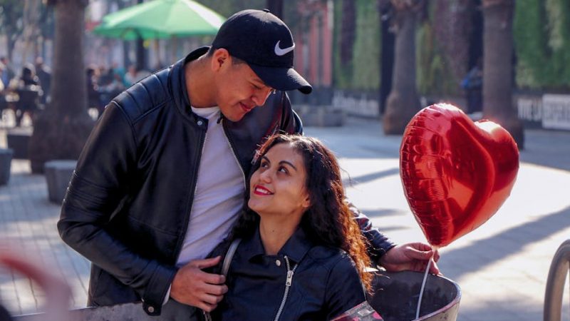 Aplicaciones de citas sin compromiso para conocer gente nueva