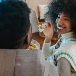 Chats Aleatorios para Conocer Gente Nueva de Manera Divertida y Segura image_2012.jpg