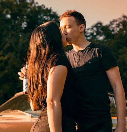 Conocer Hombres en la Era Digital